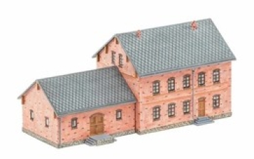 TT Bahngebäude BS Bahnhofsgebäude mit Güterschuppen,  225x 100x 106mm, " Oberwiesenthal ", etc.............