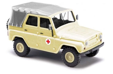 H0 PKW UAZ 469 mit Dach, DRK , etc.....