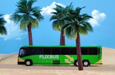 H0 LKW Reisebus MCI D4505, Flixbus Phoenix, etc.......