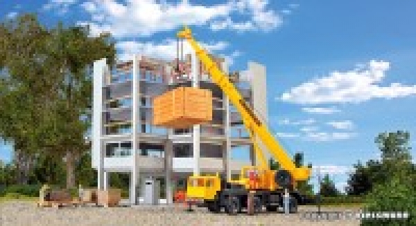 H0 Nutzfahrzeuge LKW BS Liebherr Mobilkran LTM 1050/ 3, gelb, etc.................................................................................................