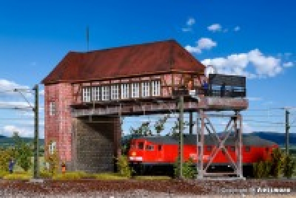 H0 Bahngebäude BS Brückenstellwerk Hamm, überspannt bis 4 Gleise, L=28x 11x 17,5cm, DH= 8,6cm, DB 21cm, etc.............................................