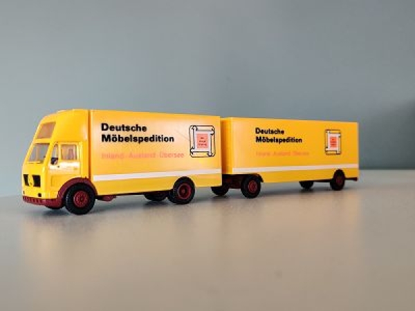 H0 LKW MB GLZ AF Deutsche Möbelspedition+ Hänger, " DMS ", etc...............................................................